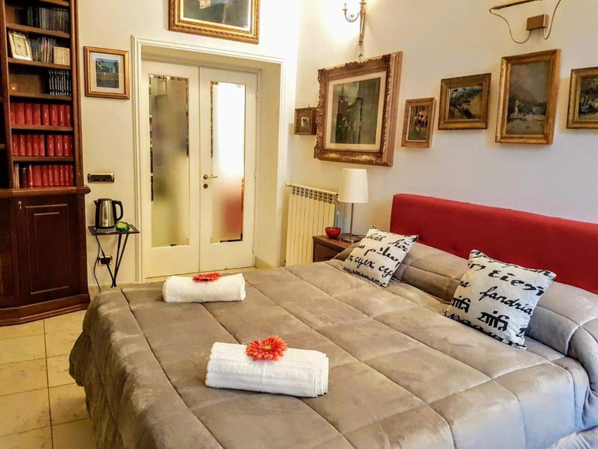 Suite Ottocento Napoletano Neapel Exterior foto